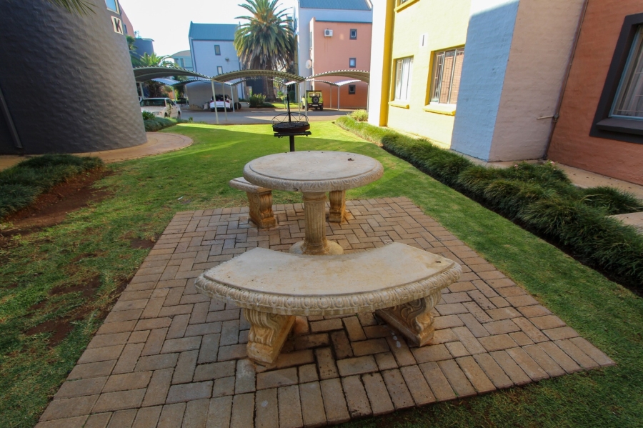 2 Bedroom Property for Sale in Die Bult North West